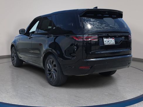 Certified 2023 Land Rover Discovery S R-Dynamic AWD/4WD image 7
