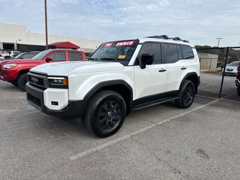 Used 2024 Toyota Land Cruiser w/ Premium Package image 6