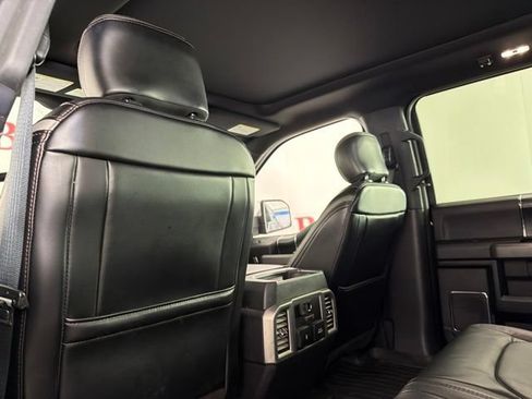 Used 2018 Ford F150 Platinum w/ Equipment Group 701A Luxury AWD/4WD image 14