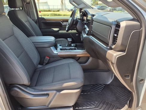 Used 2024 Chevrolet Silverado 1500 RST w/ Convenience Package II AWD/4WD image 13