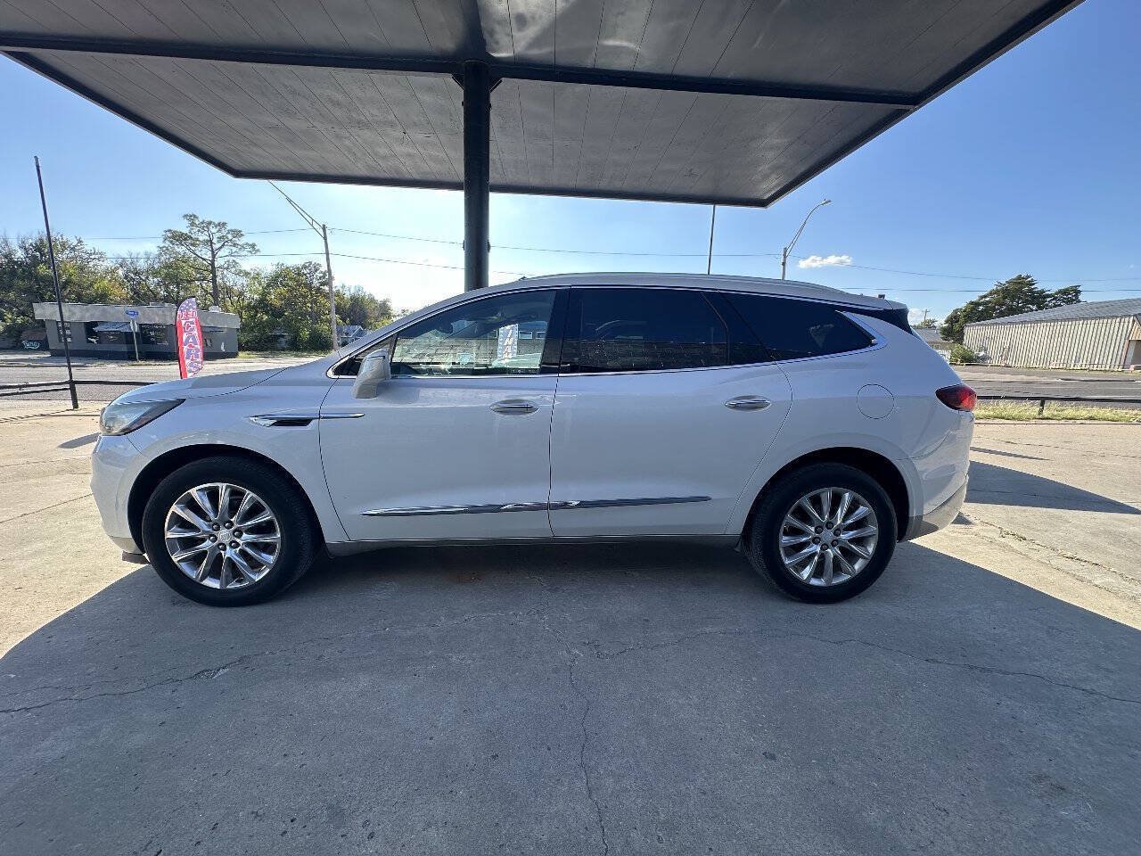 Used 2018 Buick Enclave Premium w/ Trailering Package FWD image 5