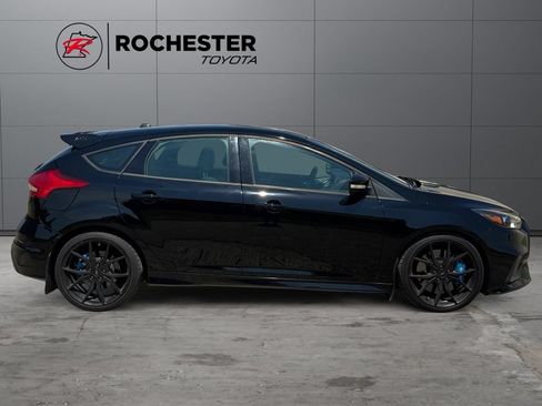 Used 2017 Ford Focus RS AWD/4WD image 6