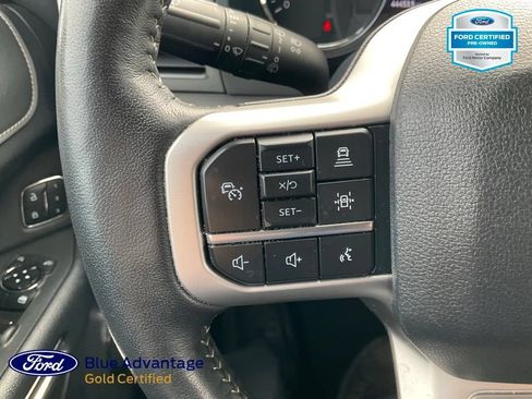 Used 2024 Ford Expedition XLT AWD/4WD image 8