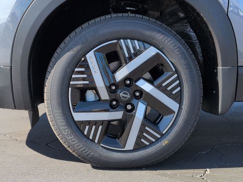 New 2026 Nissan Kicks SV image 17