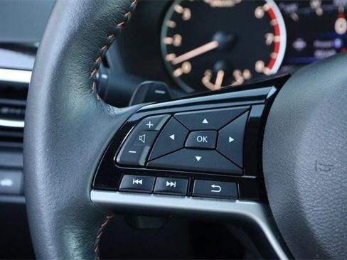 Certified 2024 Nissan Altima 2.0 SR image 12