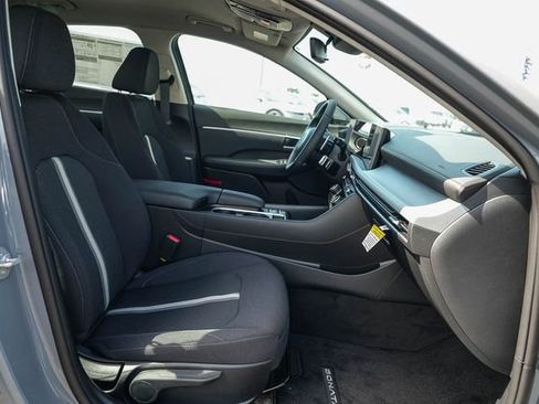 New 2026 Hyundai Sonata SEL FWD image 19
