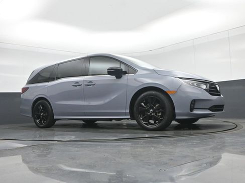 Used 2024 Honda Odyssey Sport image 70