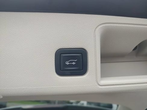 Used 2022 GMC Terrain Denali AWD/4WD image 10