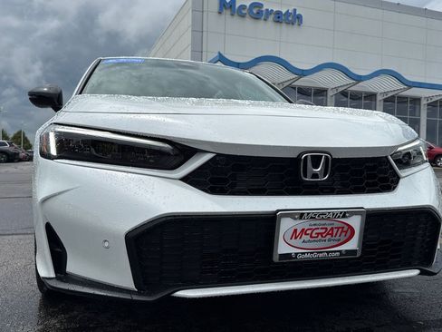 Used 2026 Honda Civic Sport Touring image 13