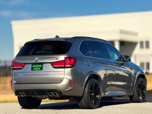 Used 2016 BMW X5 M image 12