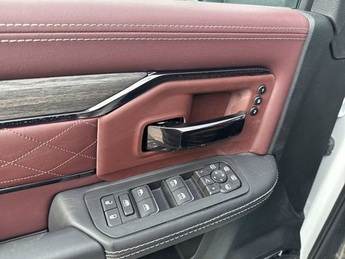 New 2026 RAM 2500 Limited image 22