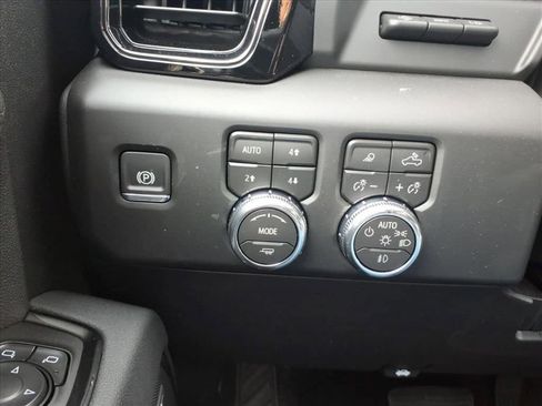 New 2026 GMC Sierra 2500 AT4 w/ AT4 Premium Plus Package image 20