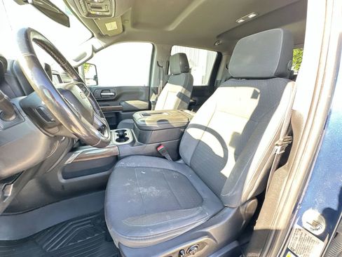 Used 2020 Chevrolet Silverado 2500 LT w/ All Star Edition AWD/4WD image 18