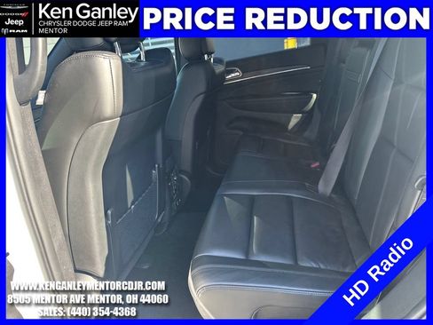 Used 2021 Jeep Grand Cherokee Limited AWD/4WD image 23