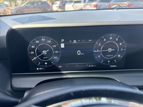Certified 2024 Kia Seltos SX w/ SX Sunroof Package AWD/4WD image 13