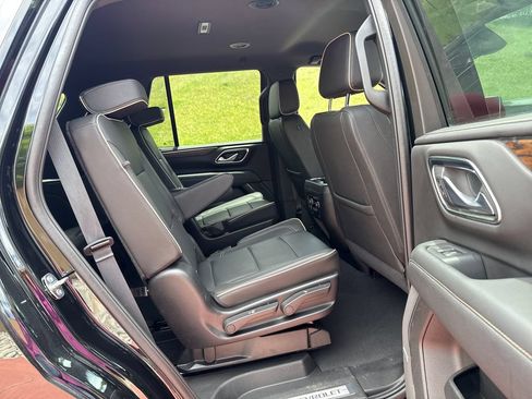 Used 2024 Chevrolet Tahoe Premier AWD/4WD image 22