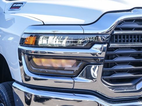 New 2026 RAM 3500 Tradesman AWD/4WD image 4
