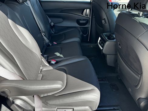 New 2026 Kia Carnival SX w/ SX Dark Edition Package image 17
