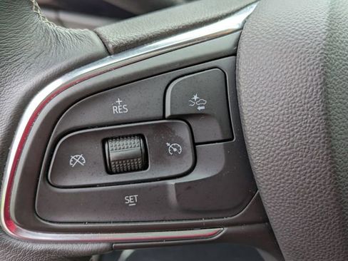 Used 2023 Buick Encore GX Preferred w/ Cold Weather Comfort Package AWD/4WD image 19
