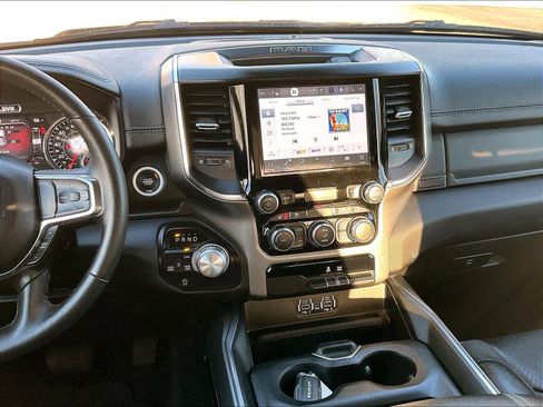 Used 2024 RAM 1500 Laramie image 19