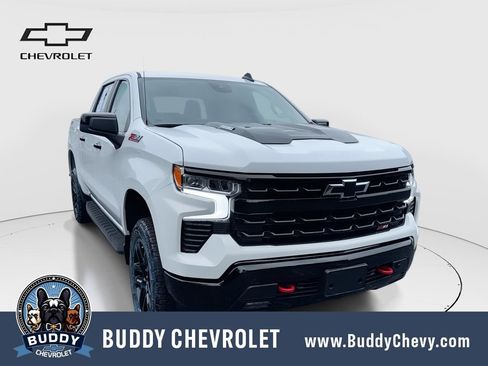 Used 2025 Chevrolet Silverado 1500 LT Trail Boss AWD/4WD image 1