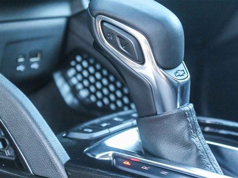 Used 2025 Chevrolet TrailBlazer ACTIV w/ Driver Confidence Package image 22