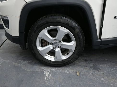 Used 2019 Jeep Compass Latitude w/ Cold Weather Group image 13