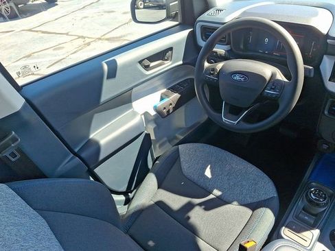 New 2025 Ford Maverick XLT image 9