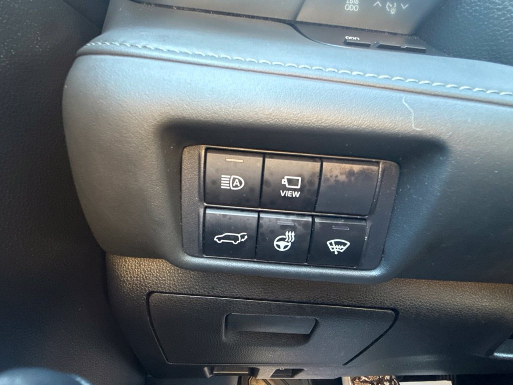 Used 2022 Toyota Highlander Limited AWD/4WD image 27