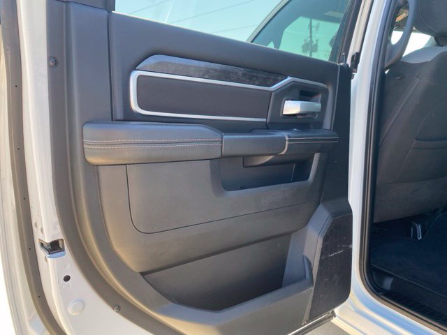Used 2024 RAM 2500 Big Horn w/ Off Road Package AWD/4WD image 18