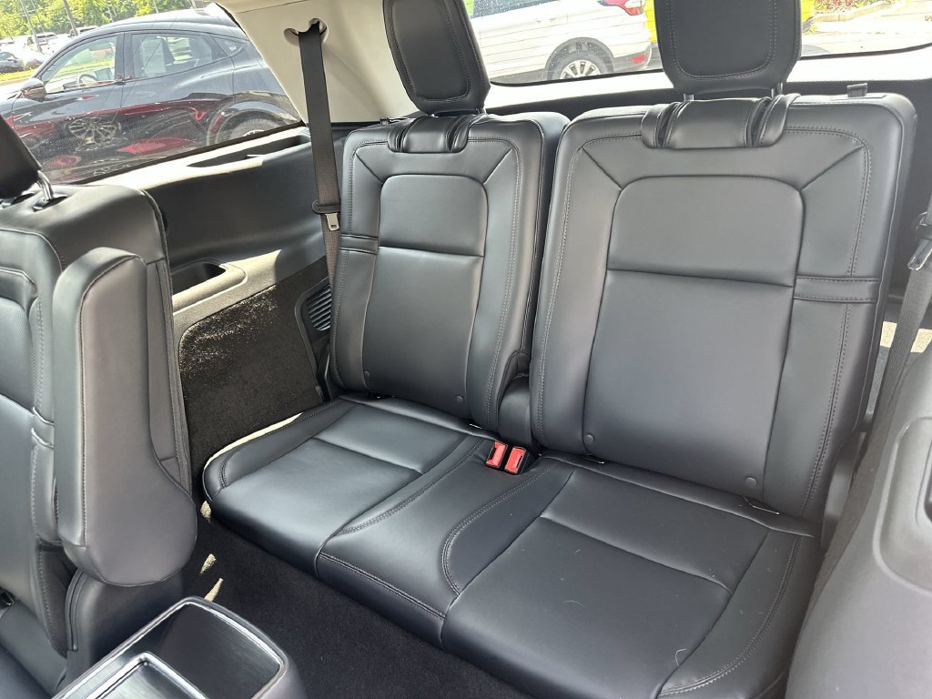 Used 2026 Lincoln Aviator Reserve w/ Jet Appearance Package AWD/4WD image 26