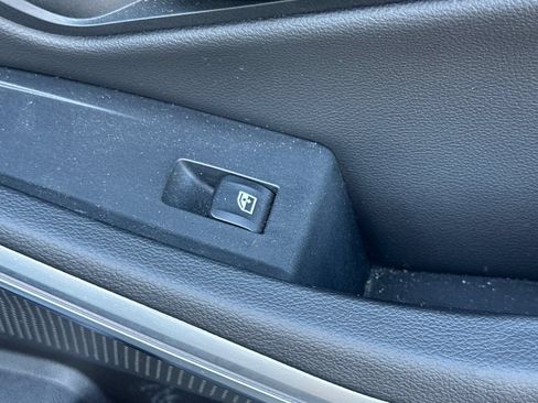 Used 2022 BMW 330i Sedan w/ Driving Assistance Package RWD image 20