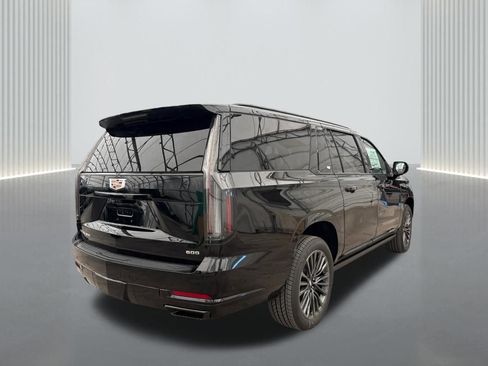 New 2025 Cadillac Escalade ESV Sport Platinum image 5