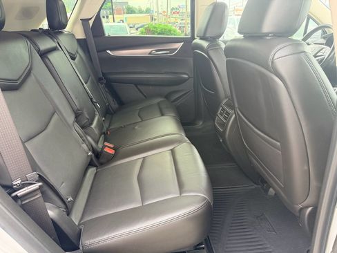 Used 2019 Cadillac XT5 Luxury AWD/4WD image 15