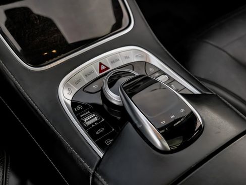 Used 2019 Mercedes-Benz S 560 4MATIC Sedan image 31