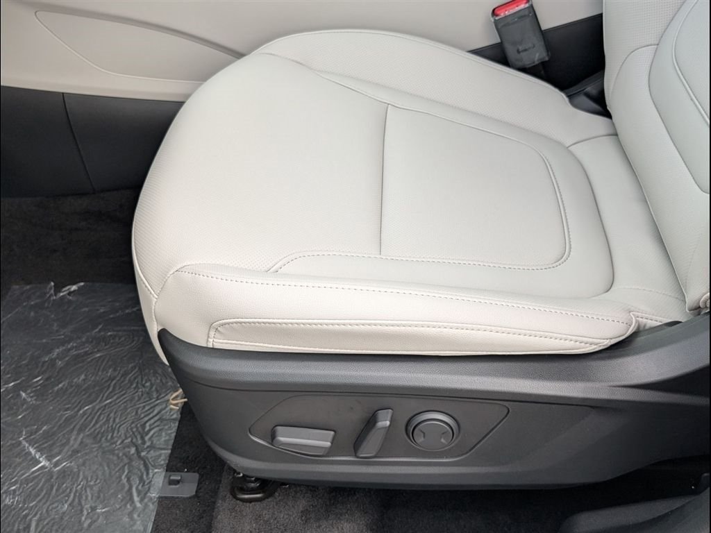 Used 2026 Hyundai Tucson SEL FWD image 7