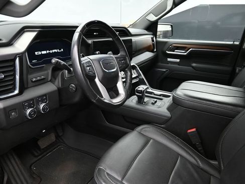 Used 2023 GMC Sierra 1500 Denali AWD/4WD image 19