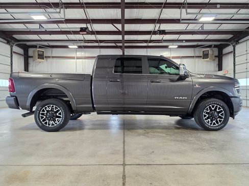 New 2026 RAM 2500 Limited AWD/4WD image 6