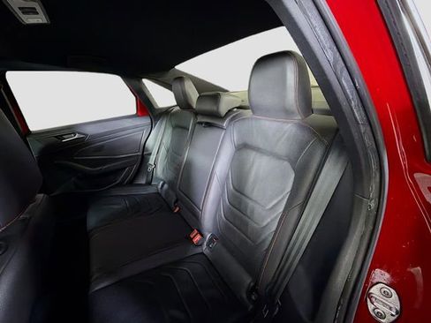 Used 2019 Volkswagen Jetta GLI Autobahn image 22