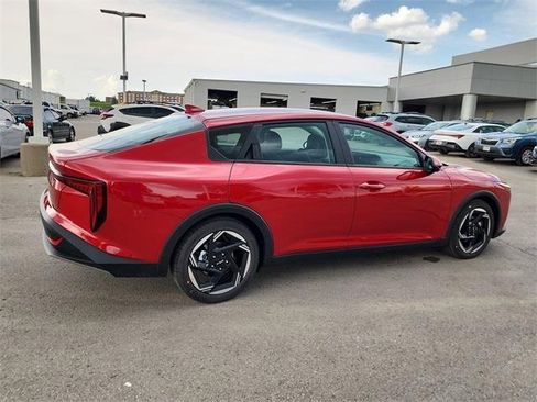 New 2025 Kia K4 EX image 2