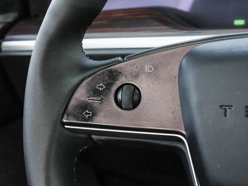 Used 2024 Tesla Model X AWD/4WD image 20