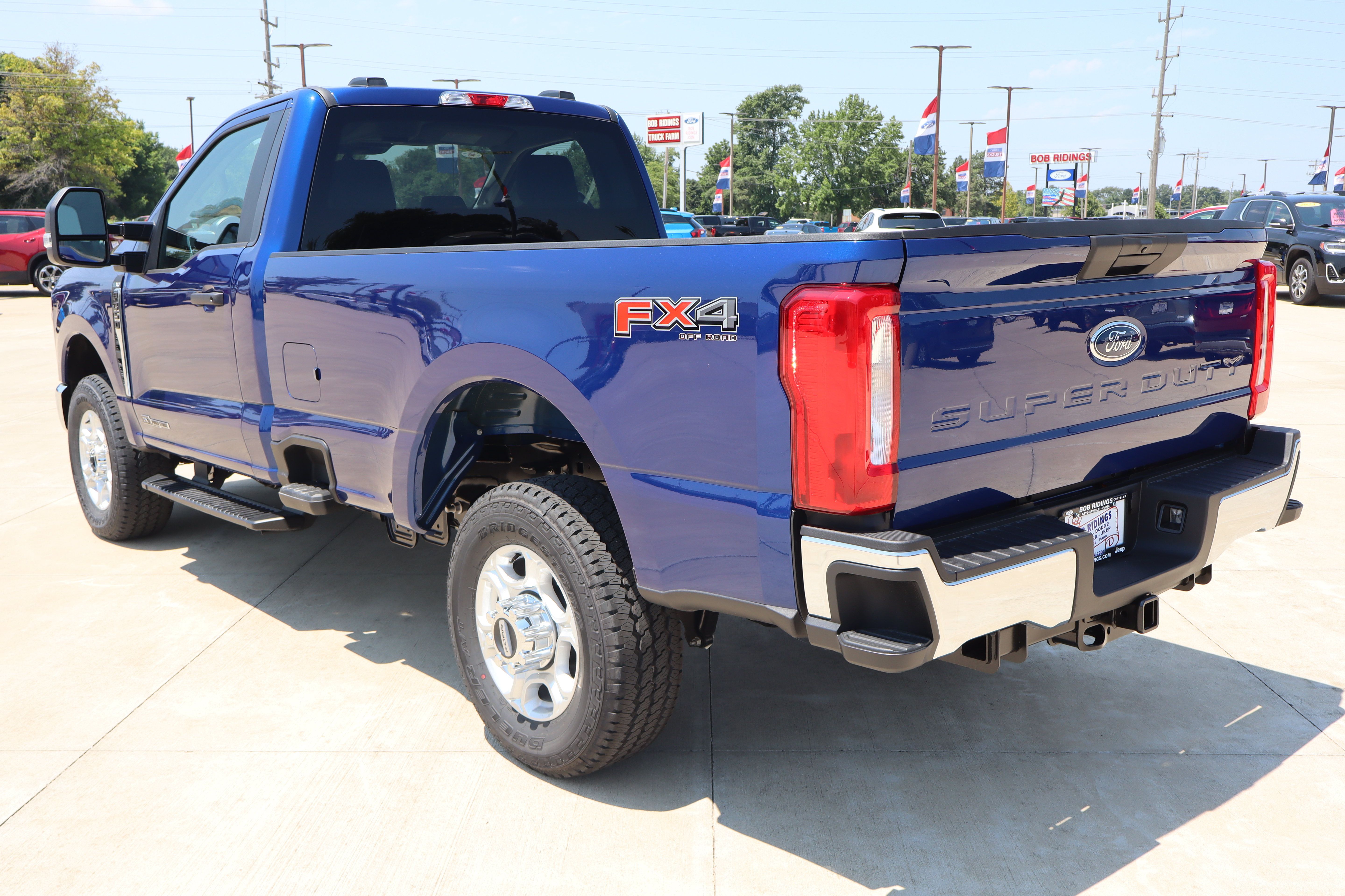 New 2026 Ford F350 XLT w/ FX4 Off-Road Package AWD/4WD image 7
