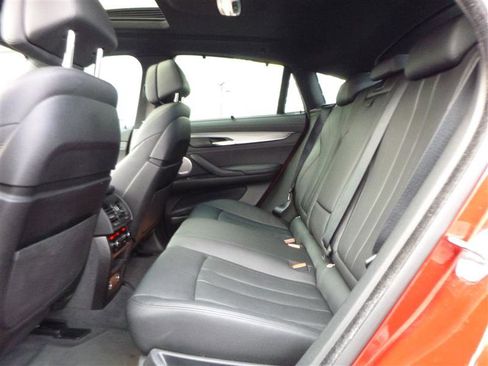 Used 2017 BMW X6 xDrive50i image 6