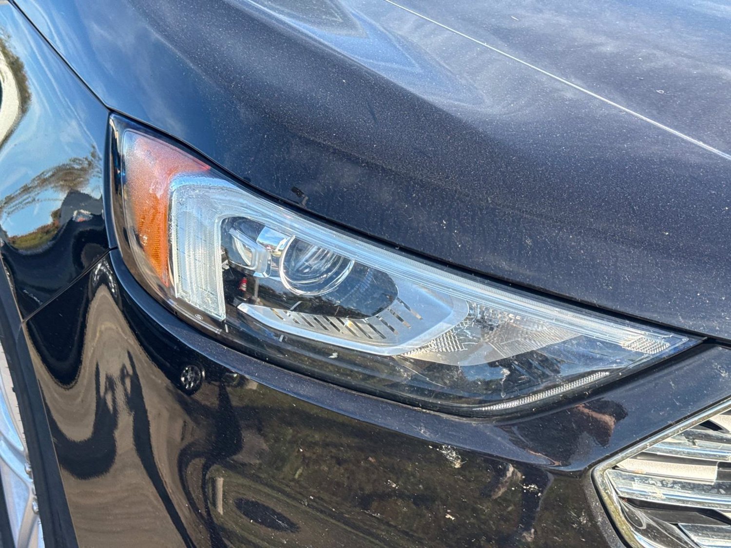 Used 2020 Ford Edge SEL w/ Convenience Package AWD/4WD image 3