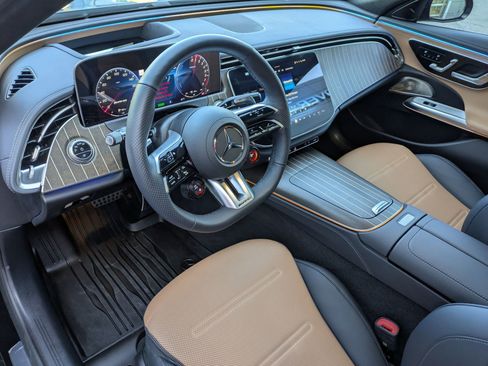 Used 2025 Mercedes-Benz E 53 AMG e 4MATIC Sedan image 14