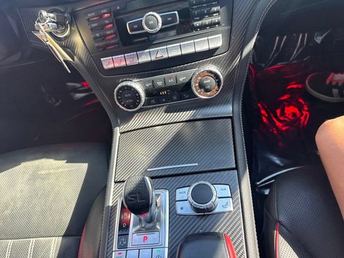 Used 2016 Mercedes-Benz SL 550 image 41
