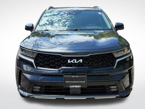 Used 2023 Kia Sorento EX w/ Panoramic Sunroof Package AWD/4WD image 10