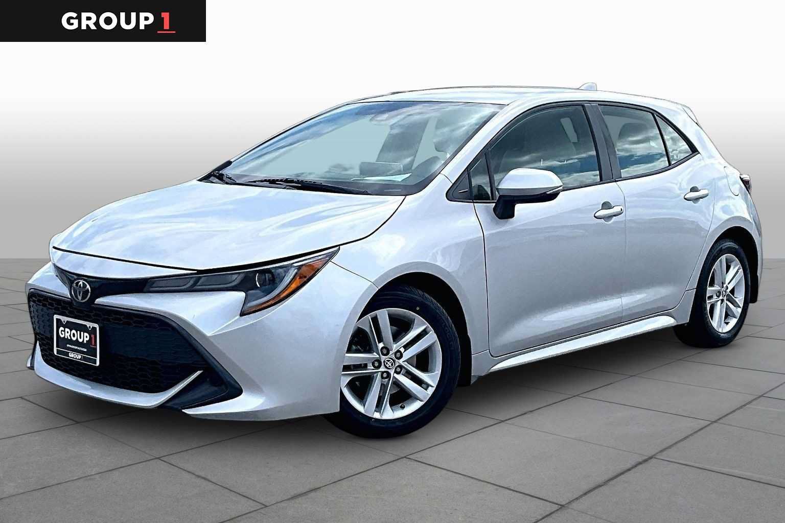 Used 2022 Toyota Corolla SE FWD image 1