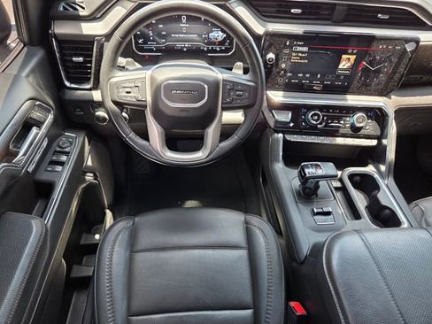 Used 2024 GMC Sierra 1500 Denali w/ Denali Reserve Package AWD/4WD image 12