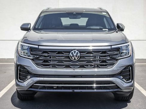 New 2026 Volkswagen Atlas Cross Sport SEL Premium R-Line AWD/4WD image 2